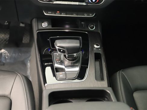 Used 2023 Audi Q5 2.0T Premium Plus w/ Premium Plus Package image 21