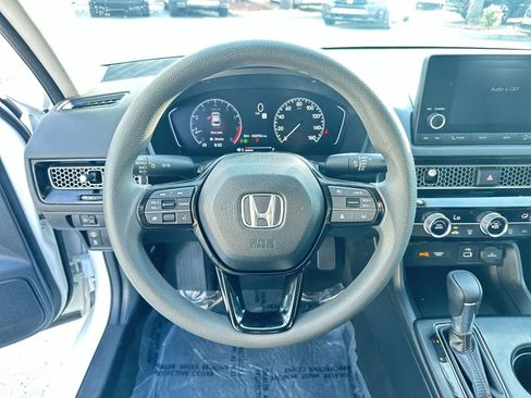 Used 2024 Honda Civic LX image 17