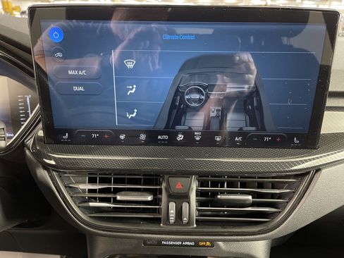 Used 2023 Ford Escape ST-Line w/ Tech Pack #1 image 24