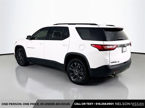 Used 2019 Chevrolet Traverse RS w/ LPO, Cargo Package image 7