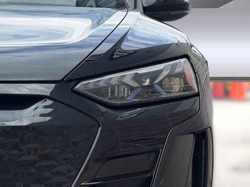 Used 2023 Audi e-tron GT Premium Plus w/ Performance Package AWD/4WD image 11