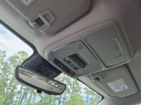 Used 2026 GMC Terrain Denali w/ LPO, Floor Liner Package AWD/4WD image 27