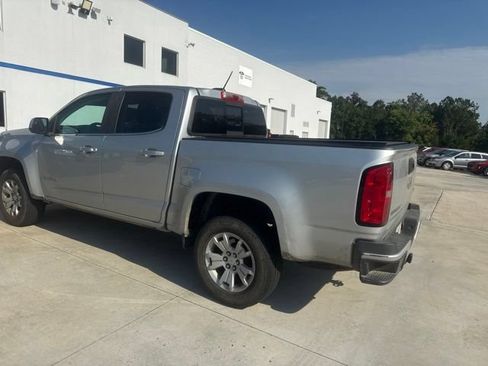 Used 2017 Chevrolet Colorado LT w/ LT Convenience Package RWD image 17