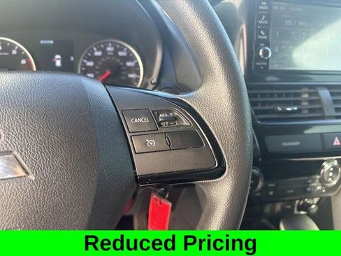 Used 2024 Mitsubishi Eclipse Cross ES image 18