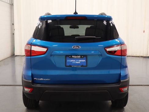 Used 2019 Ford EcoSport SE w/ SE Convenience Package image 8
