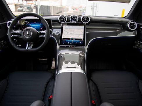 New 2026 Mercedes-Benz GLC 300 4MATIC image 17