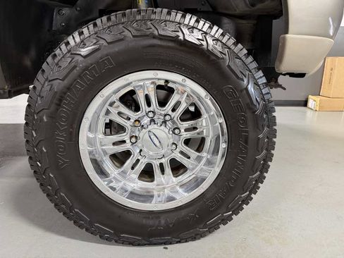 Used 2004 Ford Excursion Eddie Bauer image 2