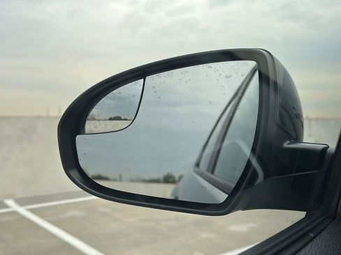 Used 2018 Hyundai Tucson SEL image 18