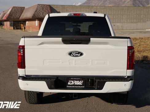 Used 2025 Ford F150 XLT w/ Equipment Group 301A Standard image 9