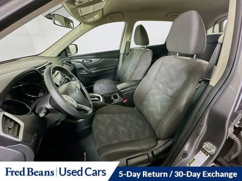 Used 2016 Nissan Rogue S image 20