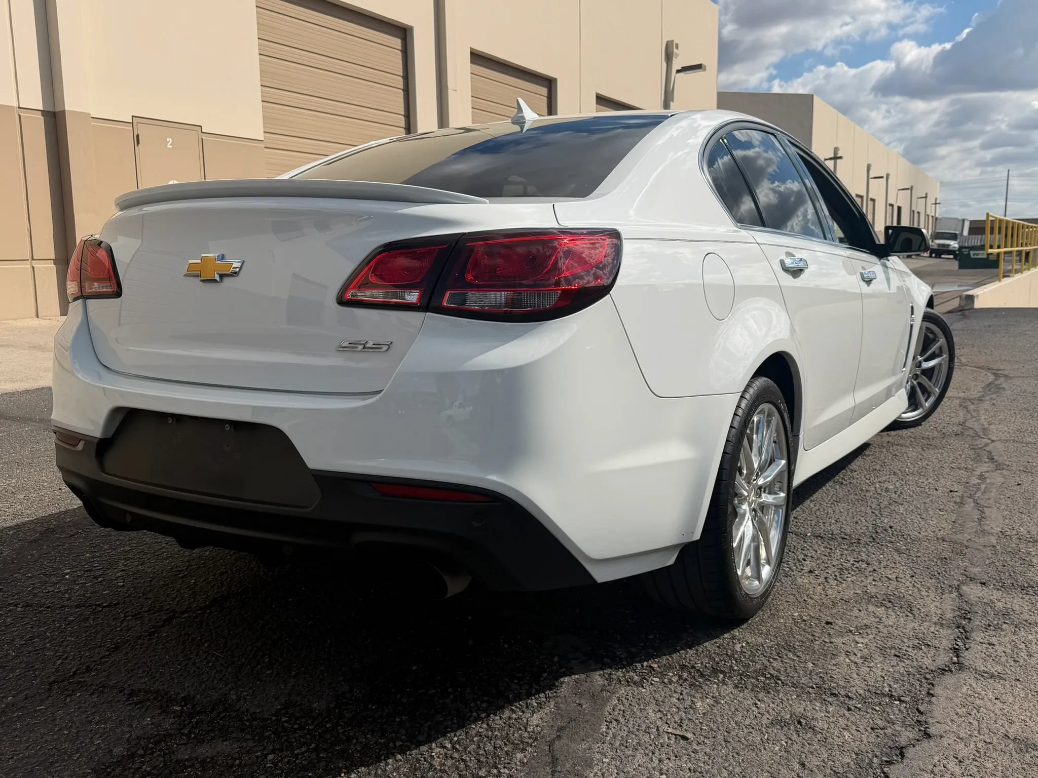 Used 2014 Chevrolet SS RWD image 2