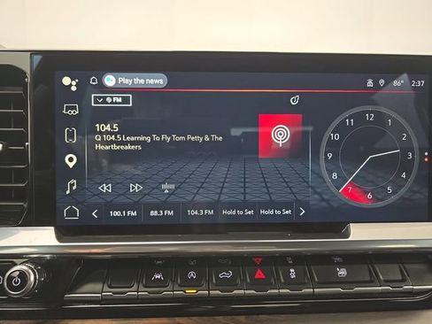Used 2025 GMC Sierra 1500 SLT RWD image 33