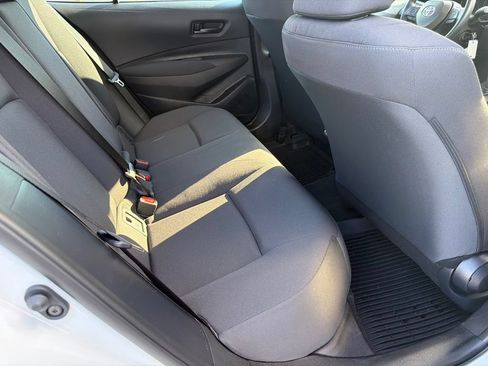 Used 2026 Toyota Corolla LE FWD image 25