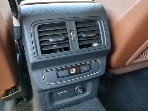 Used 2023 Audi Q5 2.0T Premium Plus w/ Premium Plus Package image 15