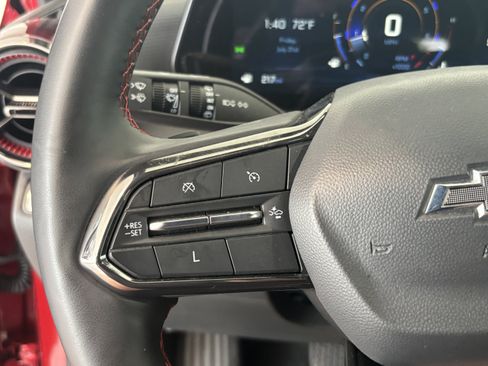 Used 2025 Chevrolet Equinox RS FWD image 12