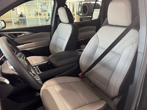 New 2026 Chevrolet Traverse LT w/ Driver Confidence Package FWD image 13