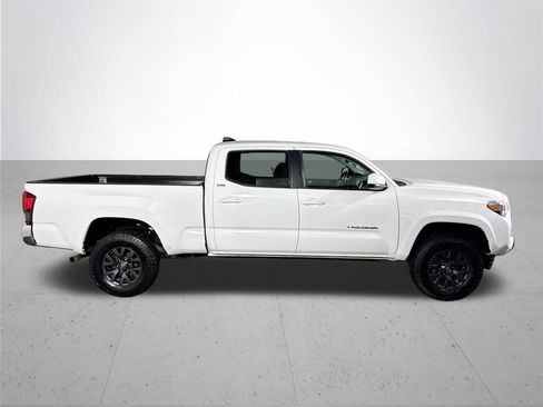Used 2020 Toyota Tacoma SR5 image 5