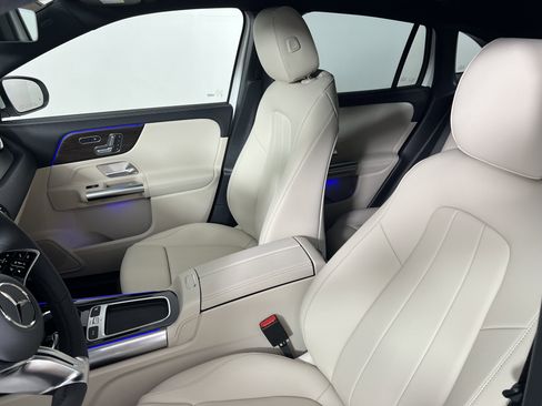 New 2026 Mercedes-Benz GLA 250 4MATIC image 17
