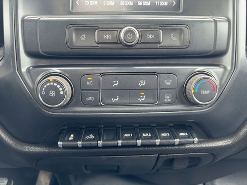 Used 2018 Chevrolet Silverado 3500 W/T w/ WT Convenience Package image 21