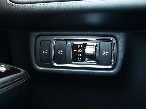 New 2026 Lincoln Aviator Premiere image 30