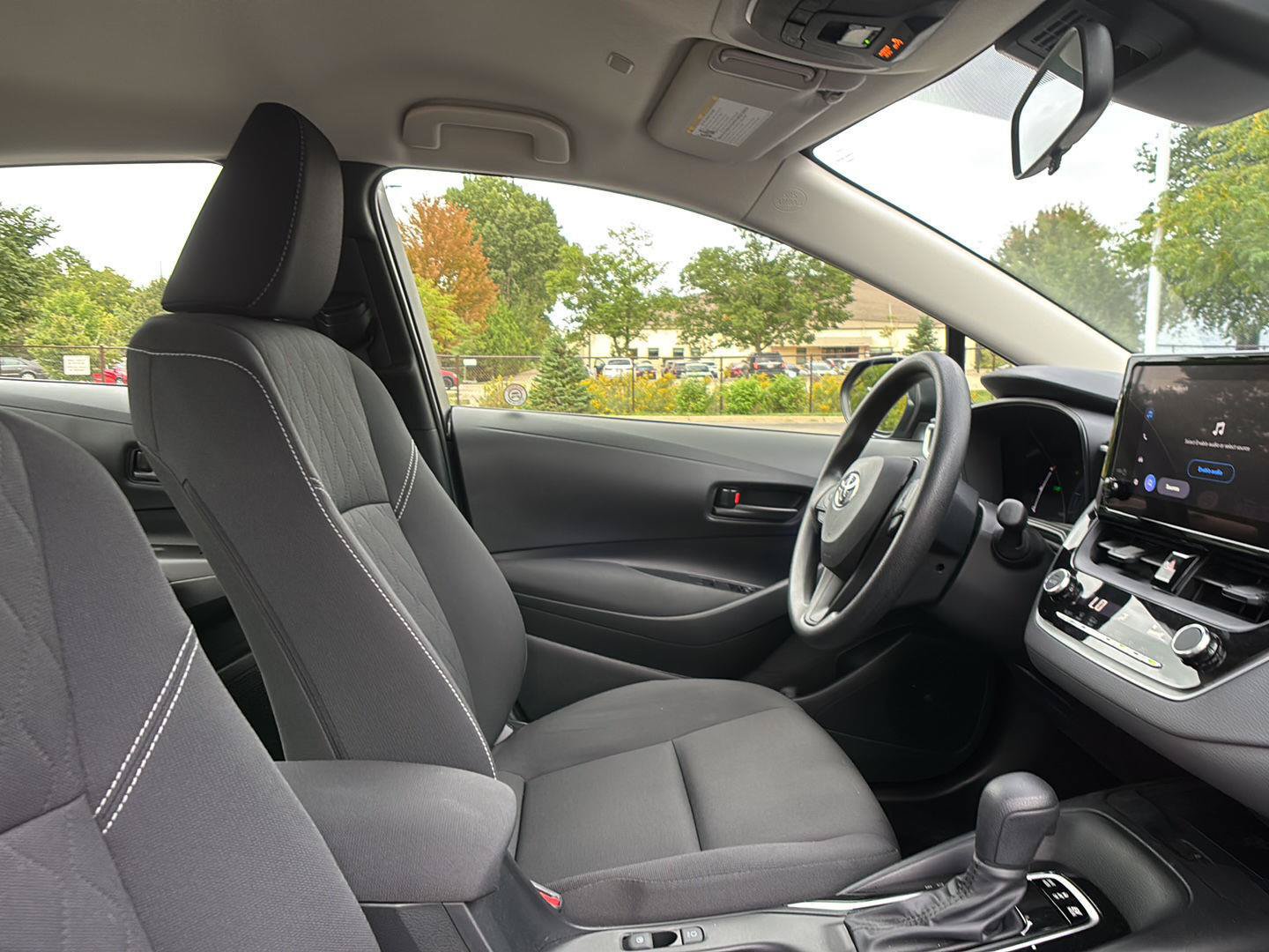 Used 2026 Toyota Corolla LE w/ LE Premium Package FWD image 24