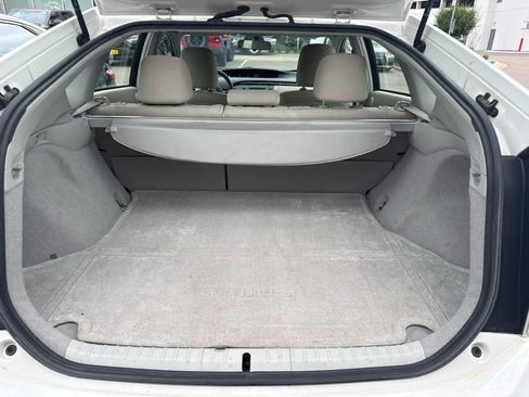 Used 2010 Toyota Prius Three FWD image 9