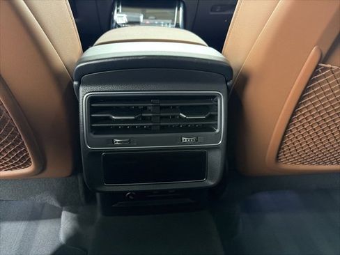 Used 2022 Audi Q7 2.0T Premium Plus w/ Premium Plus Package image 28