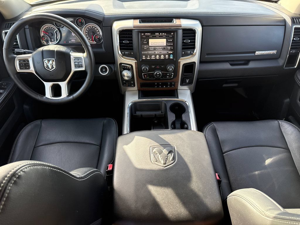 Used 2017 RAM 1500 Laramie w/ Convenience Group AWD/4WD image 12