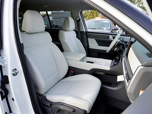 New 2026 Hyundai Santa Fe SE AWD/4WD image 16