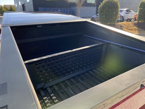 Used 2024 Tesla Cybertruck Cyberbeast image 94