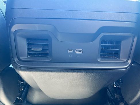 Used 2023 Chevrolet Silverado 1500 RST image 25