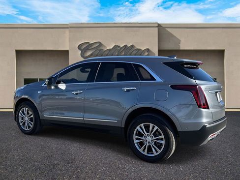 Certified 2022 Cadillac XT5 Premium Luxury w/ Technology Package image 5