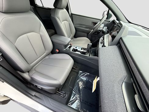 New 2026 Subaru Outback Limited AWD/4WD image 15