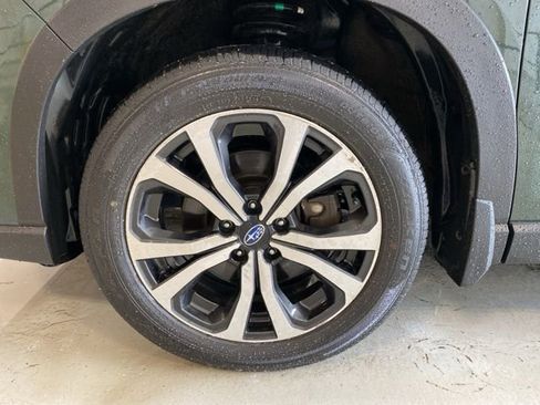 Certified 2023 Subaru Forester Limited image 5