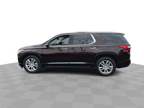 Used 2020 Chevrolet Traverse High Country w/ LPO, Floor Liner Package AWD/4WD image 5