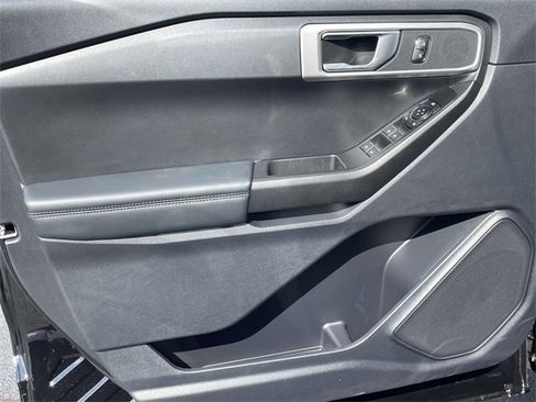 New 2025 Ford Explorer 4WD Police Interceptor image 19