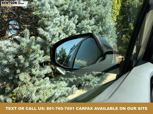 Used 2024 Toyota Prius LE image 23