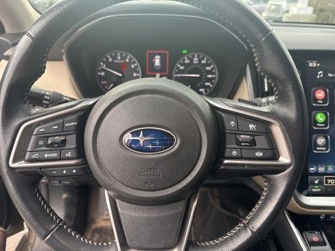Used 2024 Subaru Outback Premium image 11