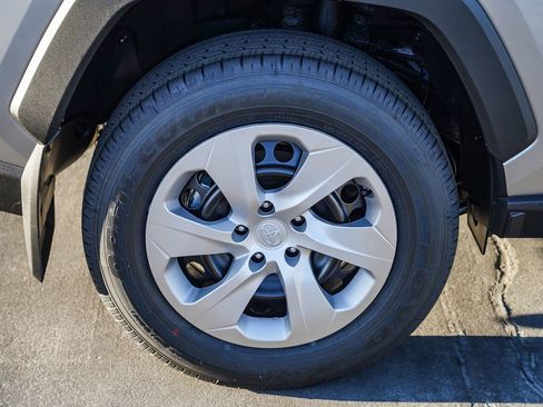 New 2025 Toyota RAV4 LE image 12