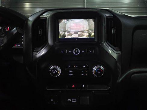 Used 2023 GMC Sierra 2500 Pro w/ Convenience Package image 27