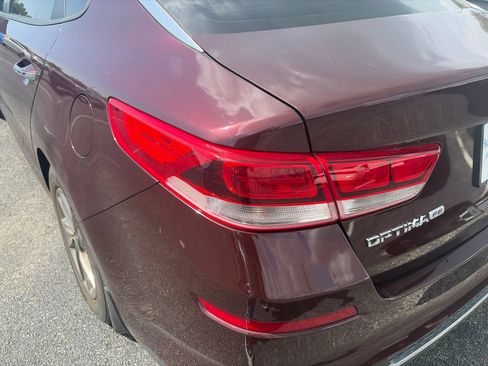 Used 2020 Kia Optima LX FWD image 15