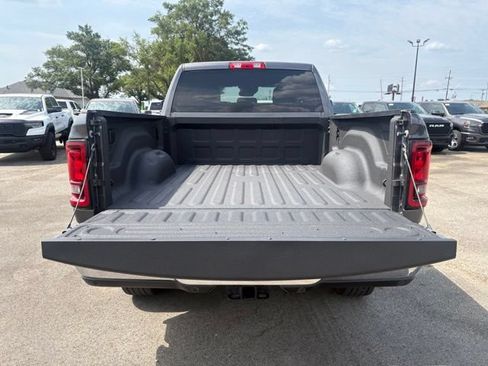 Used 2025 RAM 2500 Big Horn AWD/4WD image 7