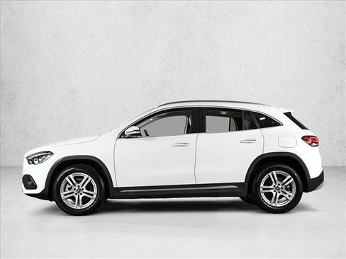 Used 2023 Mercedes-Benz GLA 250 4MATIC image 9