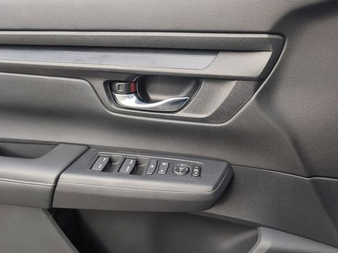 Used 2025 Honda CR-V EX image 24