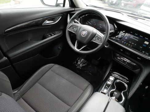 Used 2023 Buick Envision Preferred FWD image 9