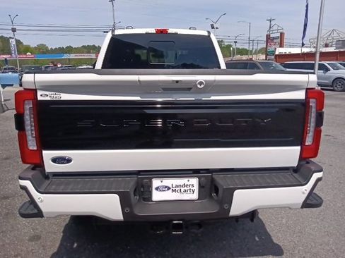 New 2026 Ford F250 Platinum image 4