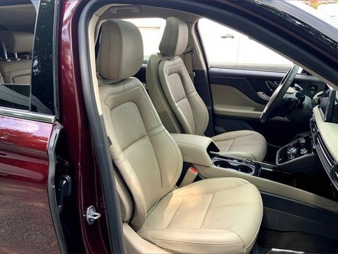 Used 2020 Lincoln Corsair Reserve w/ Elements Package image 7