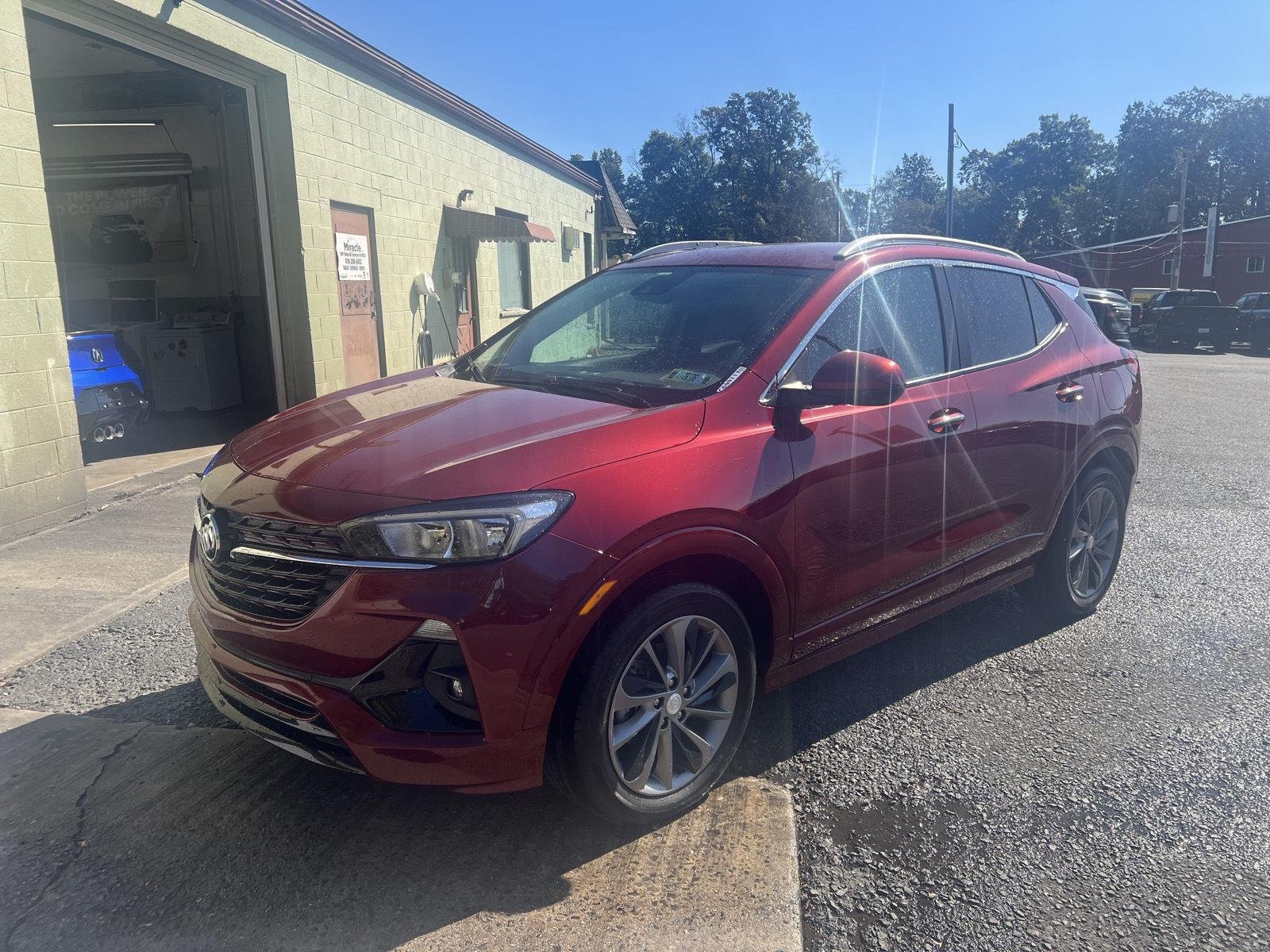 Used 2023 Buick Encore GX Select w/ Sport Touring Package FWD image 7