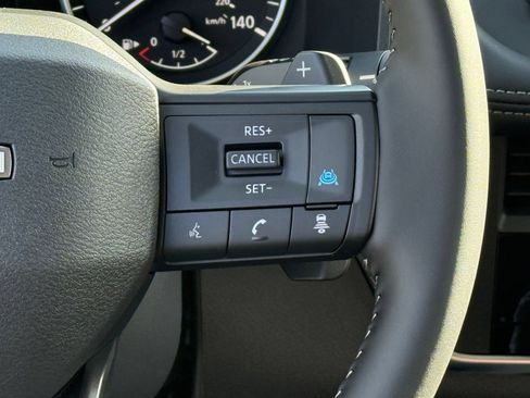 Certified 2026 Nissan Rogue SV FWD image 30