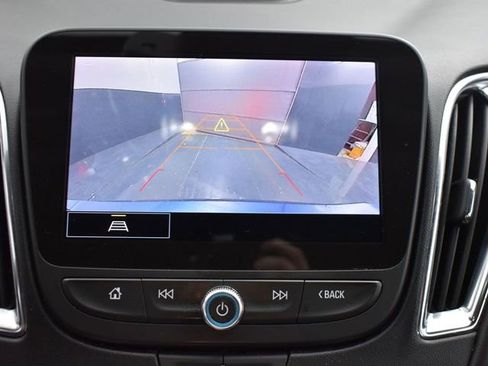 Used 2024 Chevrolet Malibu LT image 24